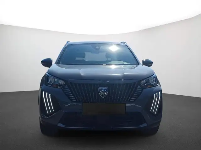 Peugeot 2008 view 2