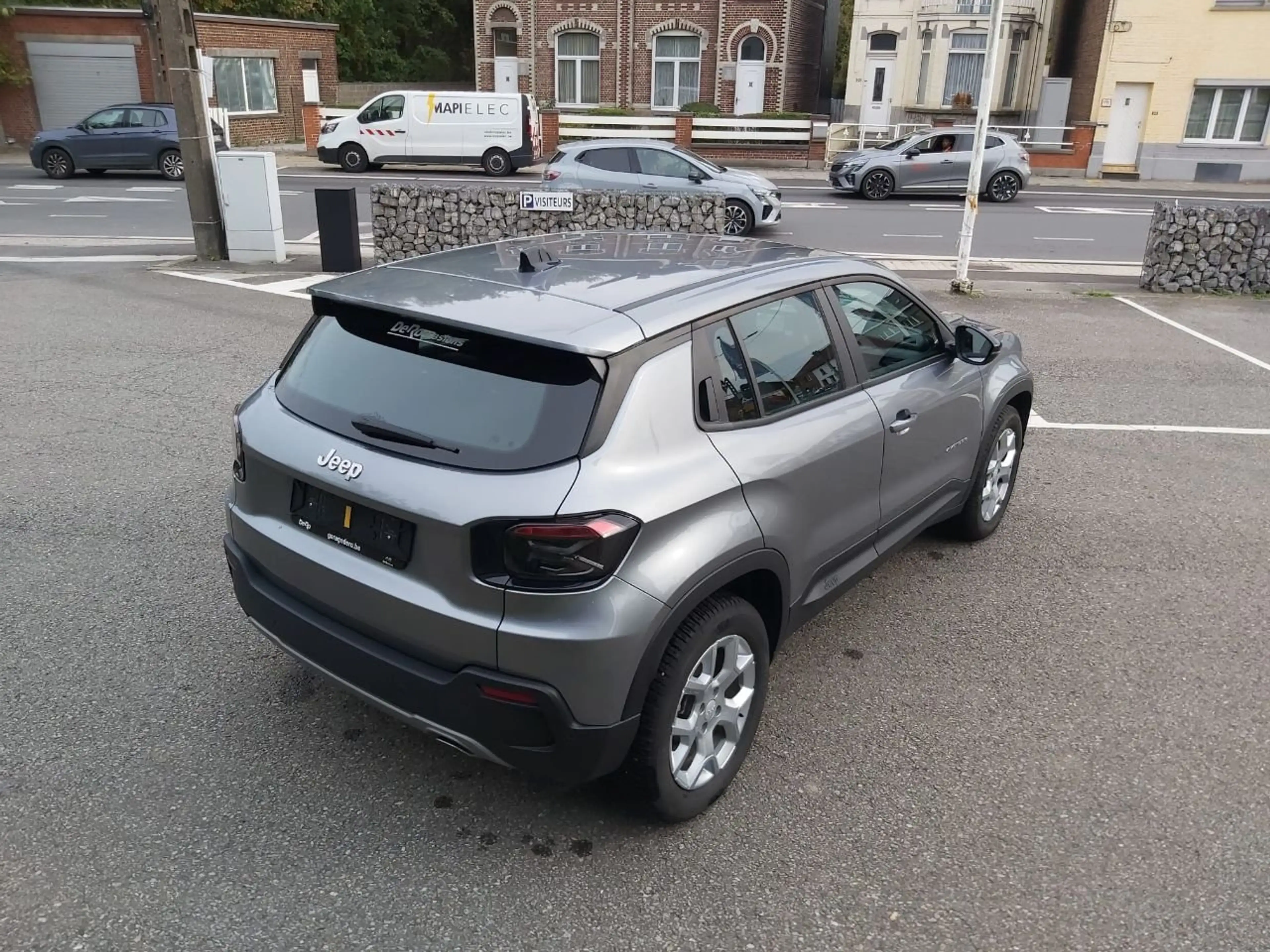 Jeep Avenger ALTITUDE 1.2 TURBO 100CH — photo 11