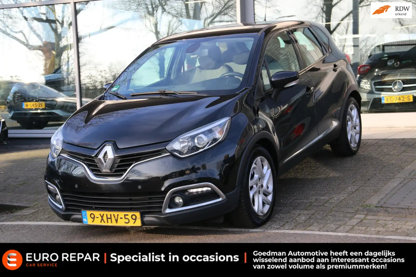 Renault Captur 1.5 dCi Dynamique EXPORT PRICE! Zwart - 1
