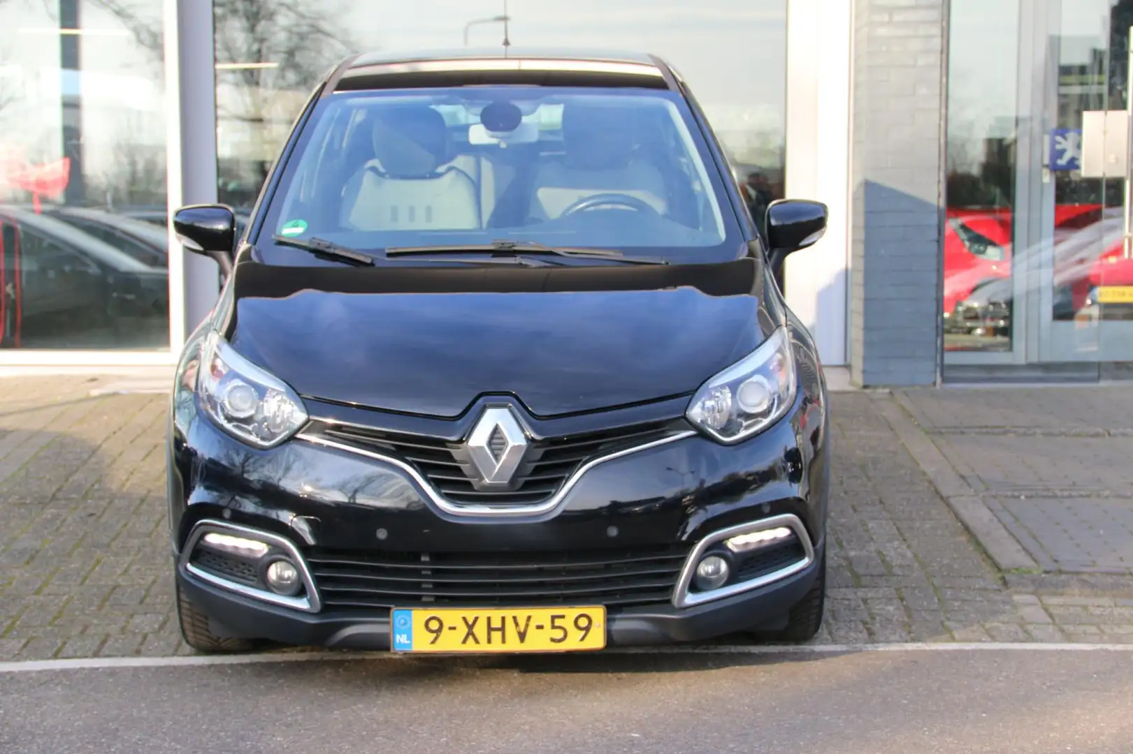 Renault Captur 1.5 dCi Dynamique EXPORT PRICE! Zwart - 2
