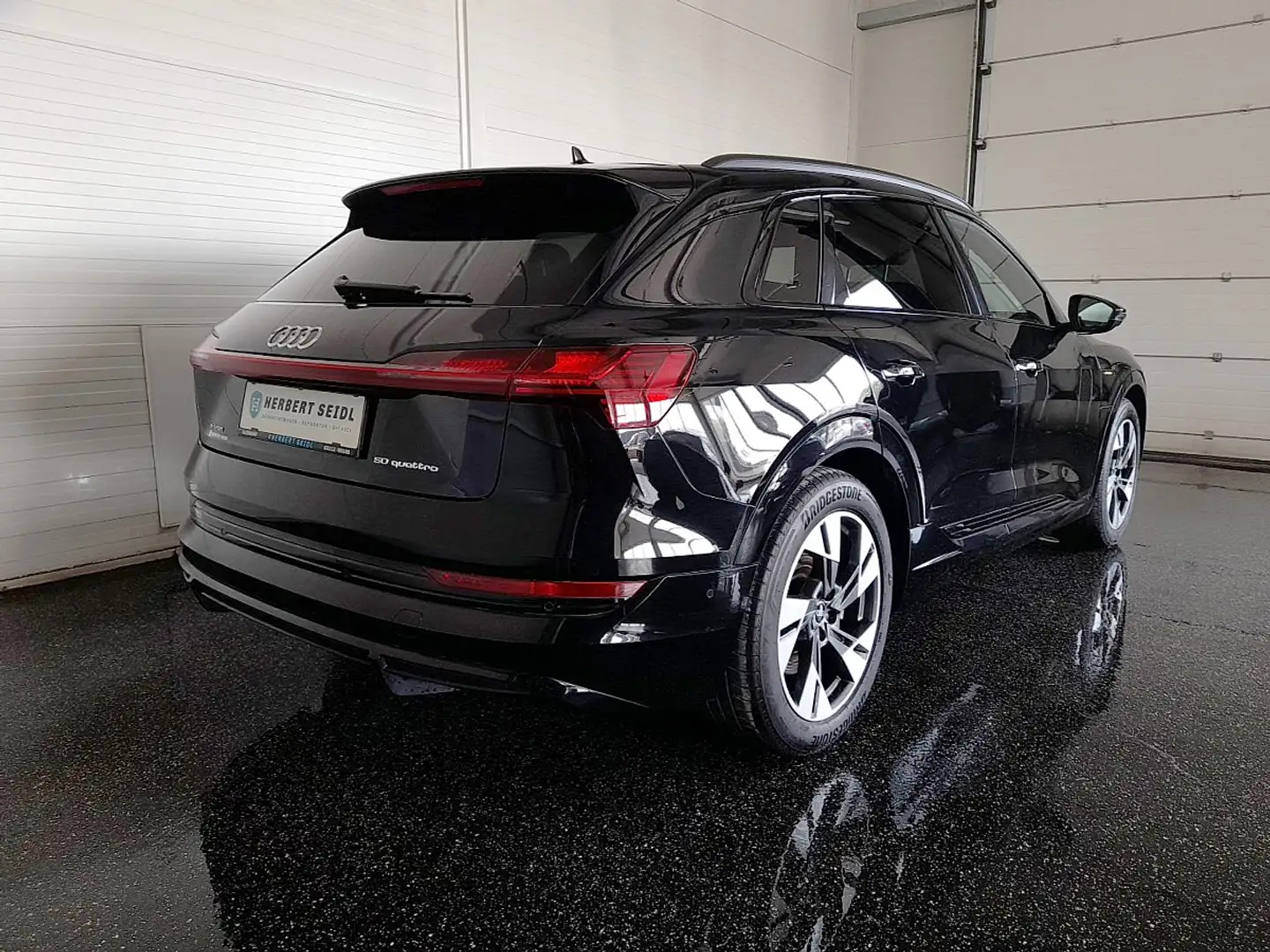 Audi e-tron 50 quattro S-LINE *NP € 88.330,- / MATRIX-LED /... Noir - 2