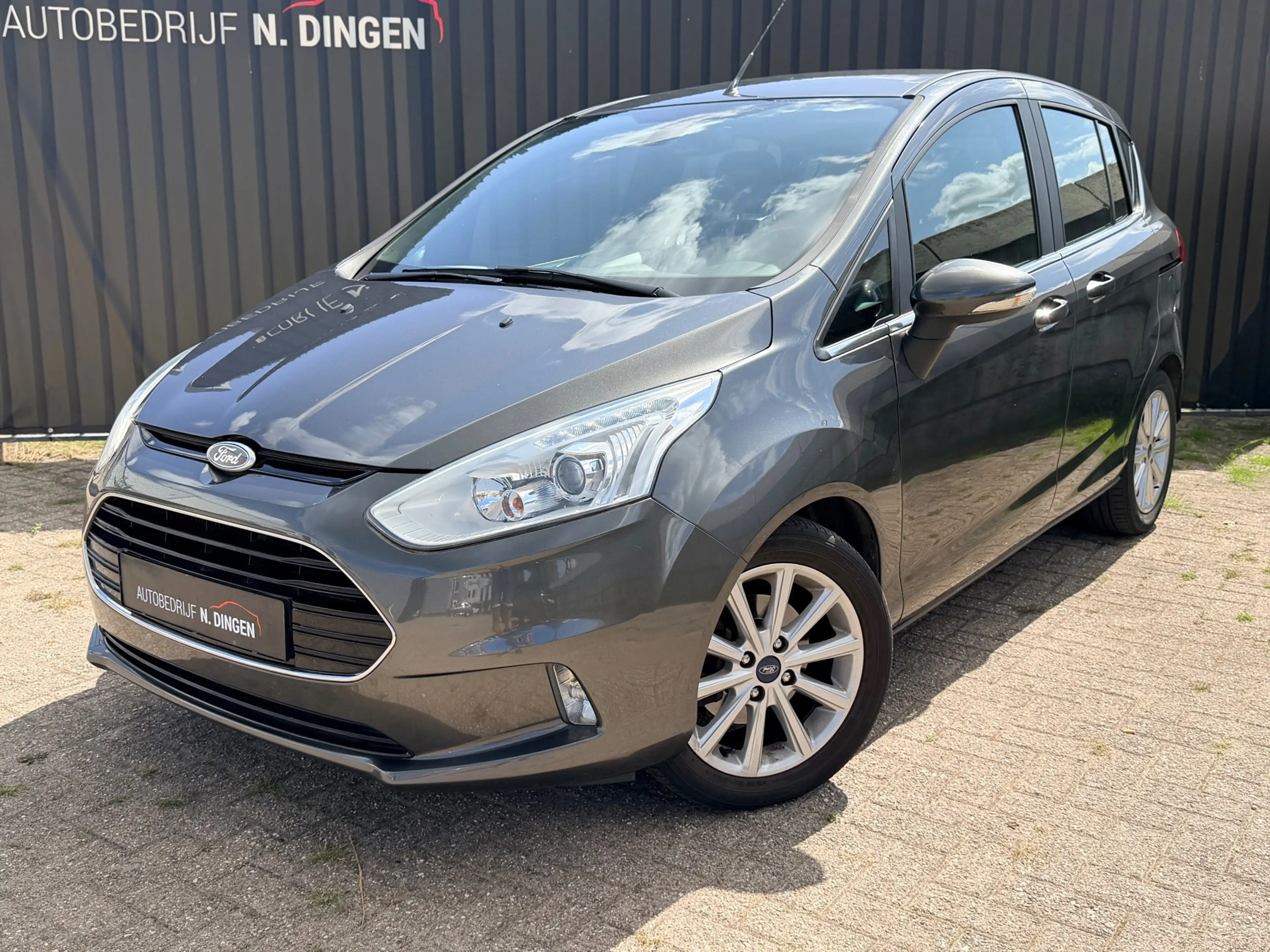 Ford B-Max 1.0 EcoBoost Titanium