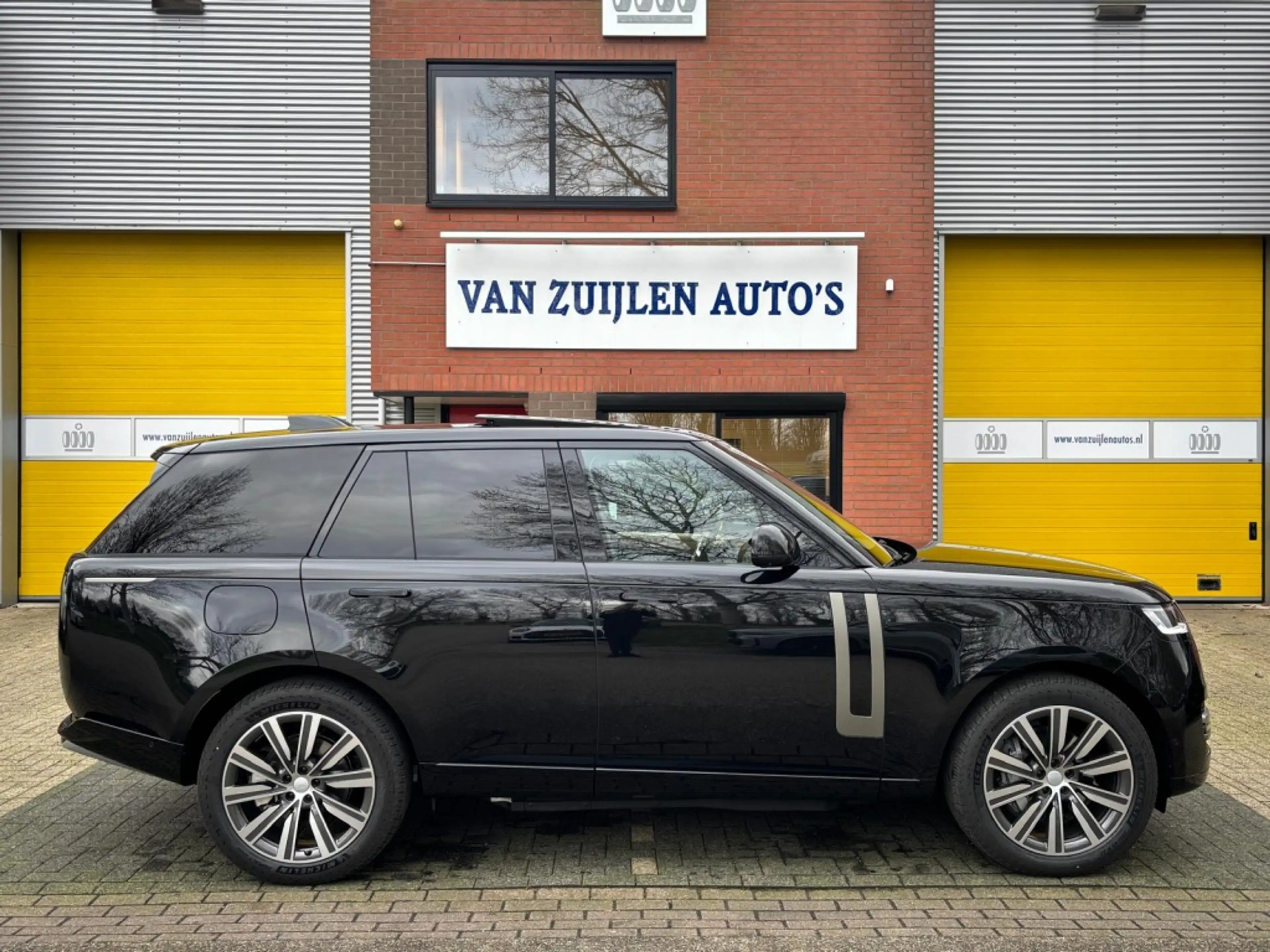 Land Rover Range Rover P460e HSE Panorama Clearsight 22" Trekhaak Massage — photo 4