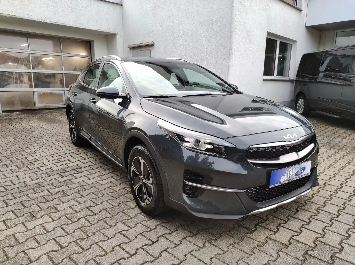 Kia XCeed Vision PHEV NAVI Kamera SmartKey LED Sitzh Grijs - 2