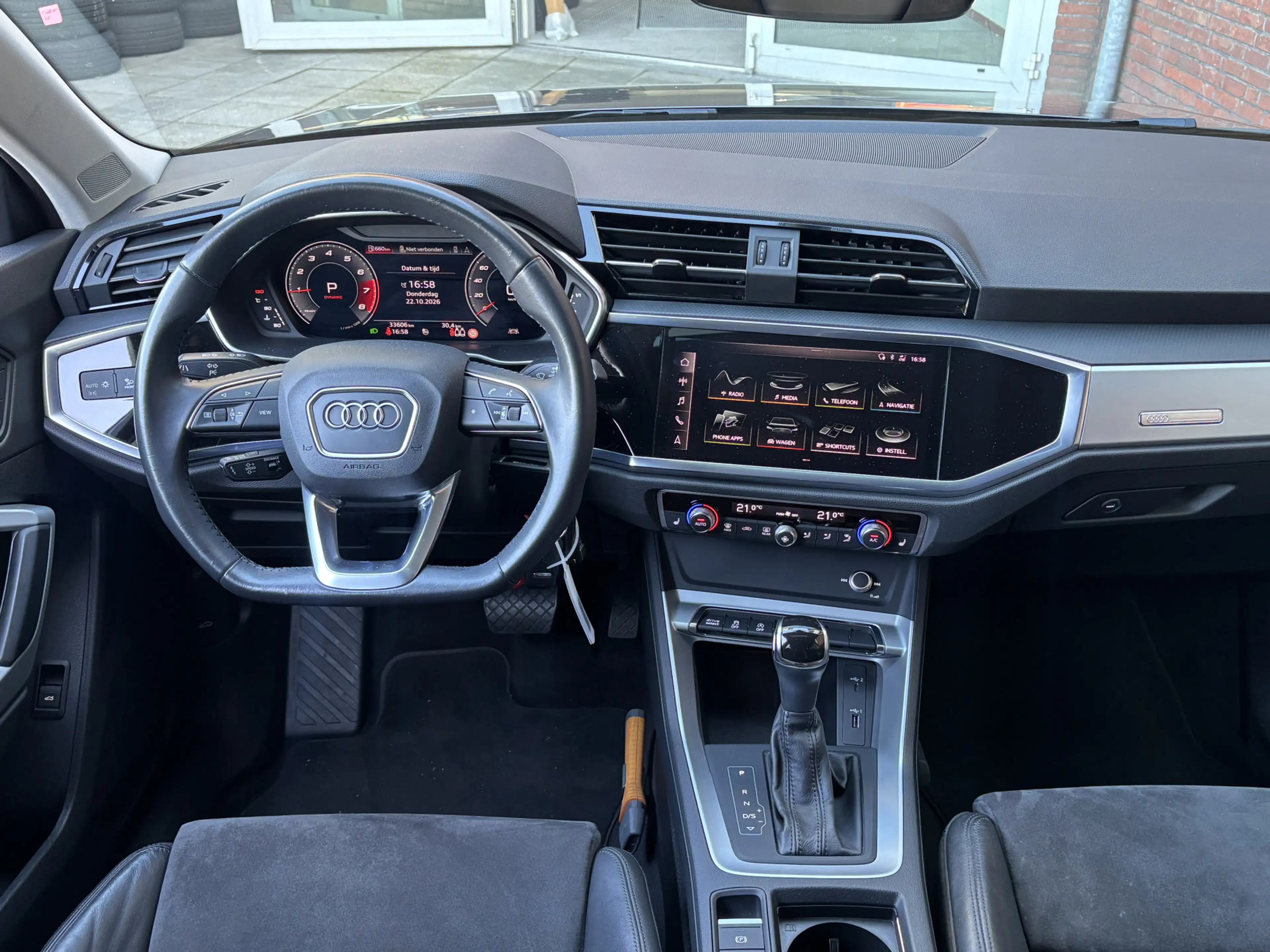 Audi Q3 Sportback 35 TFSI Pro Line S Panoramadak,Achteruir — photo 10
