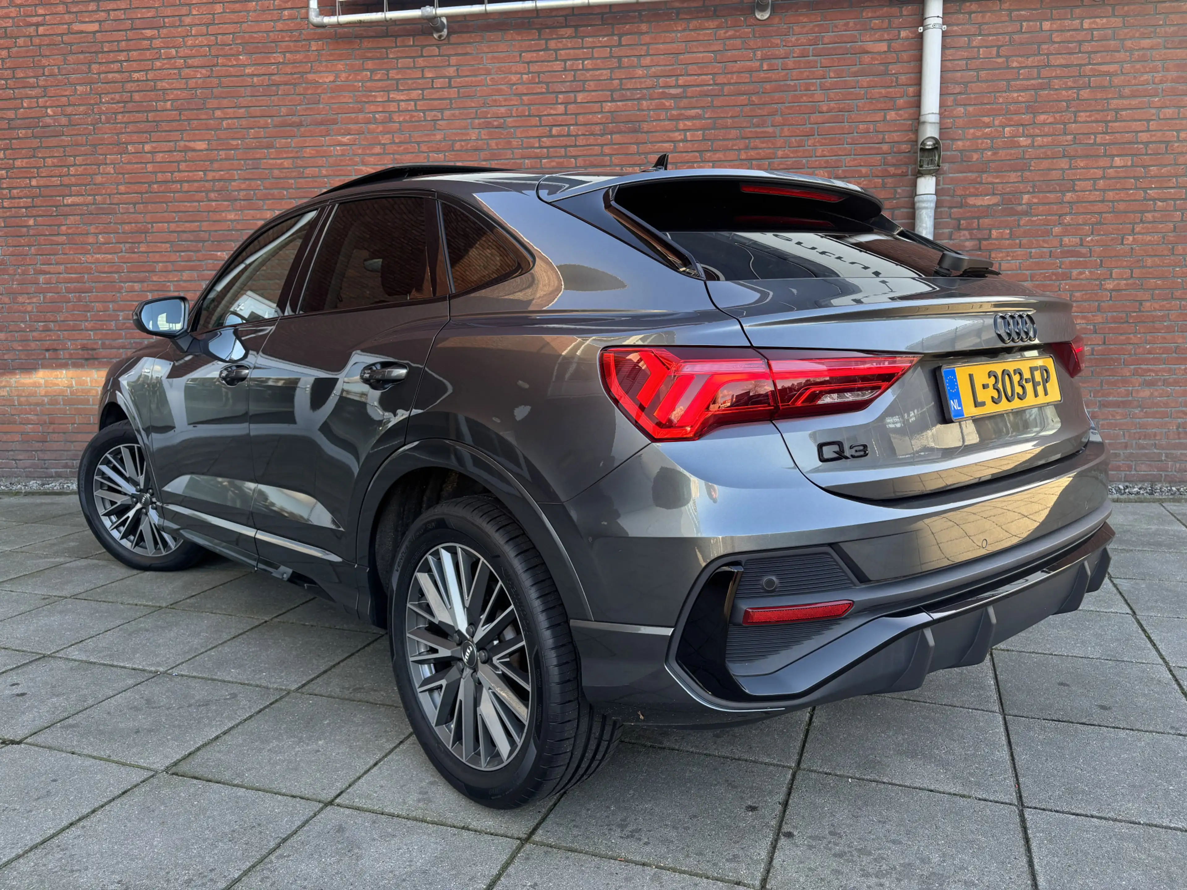 Audi Q3 Sportback 35 TFSI Pro Line S Panoramadak,Achteruir — photo 6