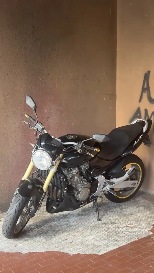 Honda Hornet