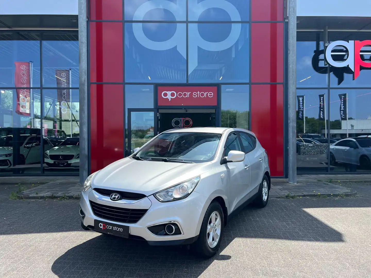 Hyundai iX35 1.6i GDI Active Grijs - 1