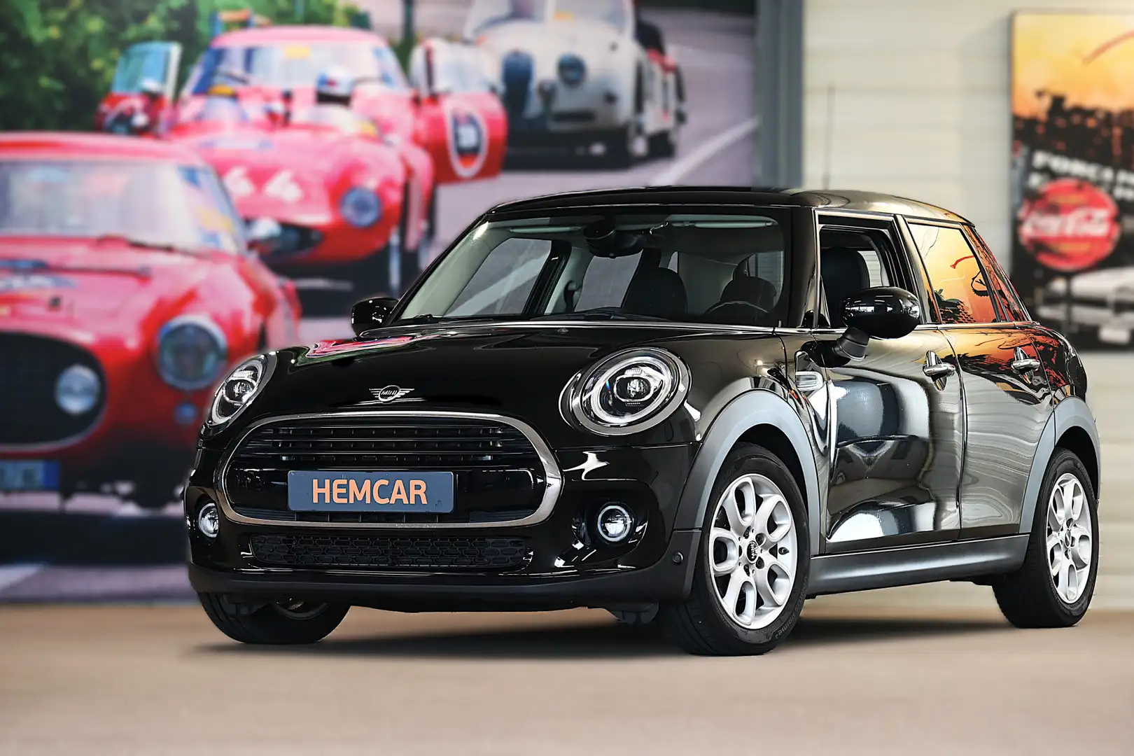 MINI Cooper Mini 1.5 Business Edition Zwart - 1