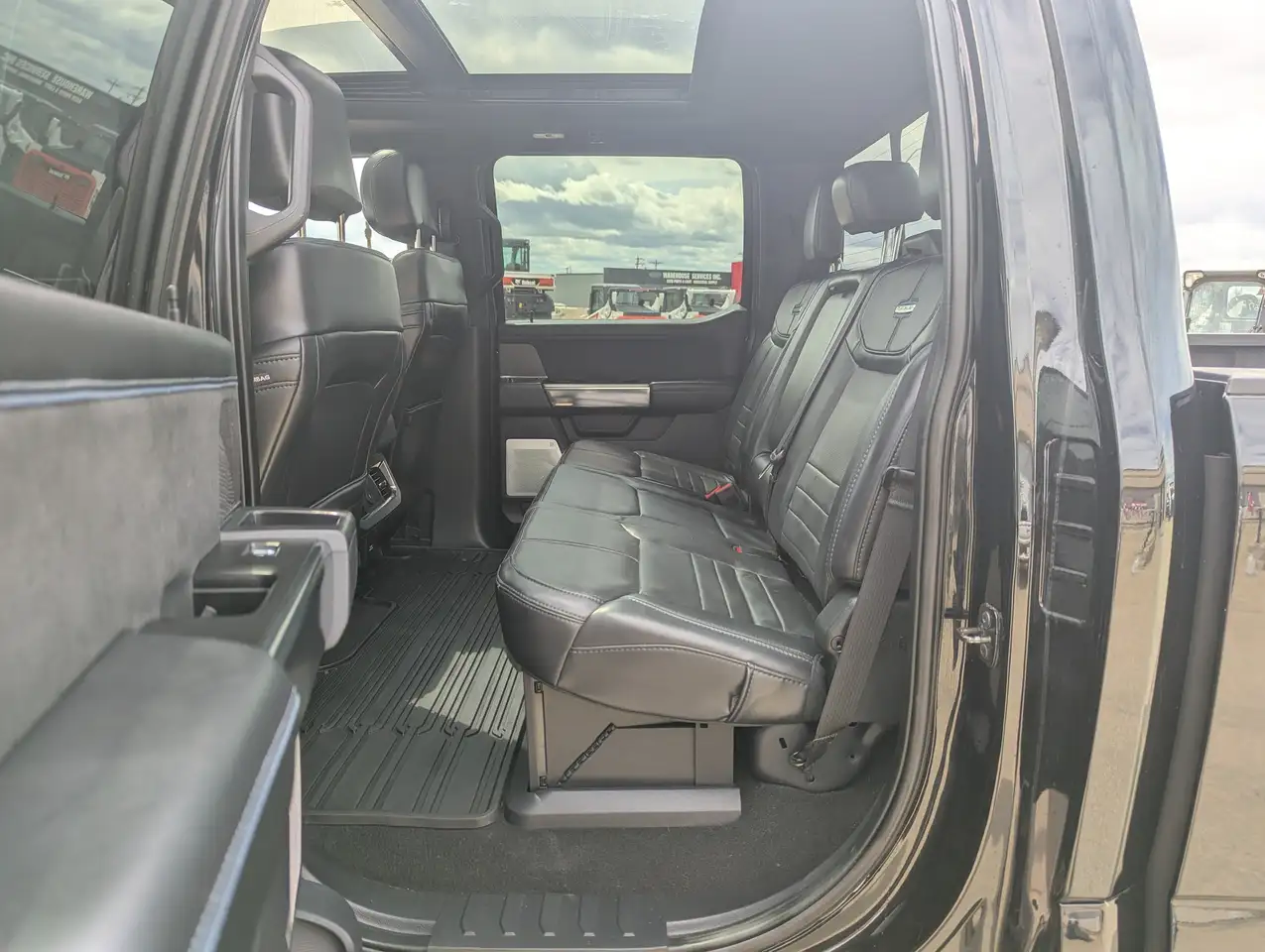Ford F 350 снимка Ford F 350