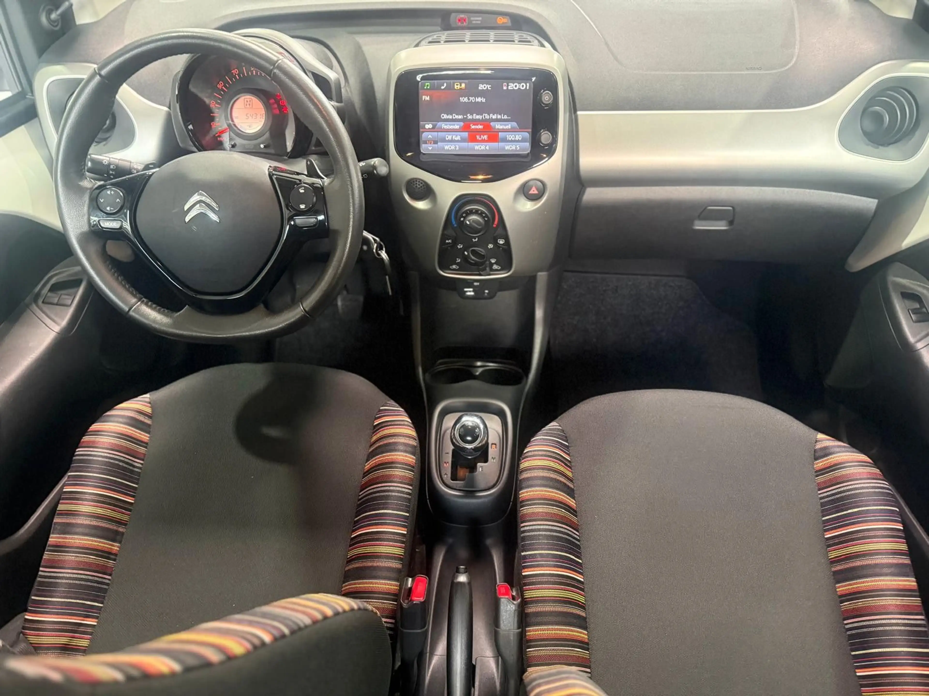 Citroen C1 Feel Automatik Klimaanlage — photo 10