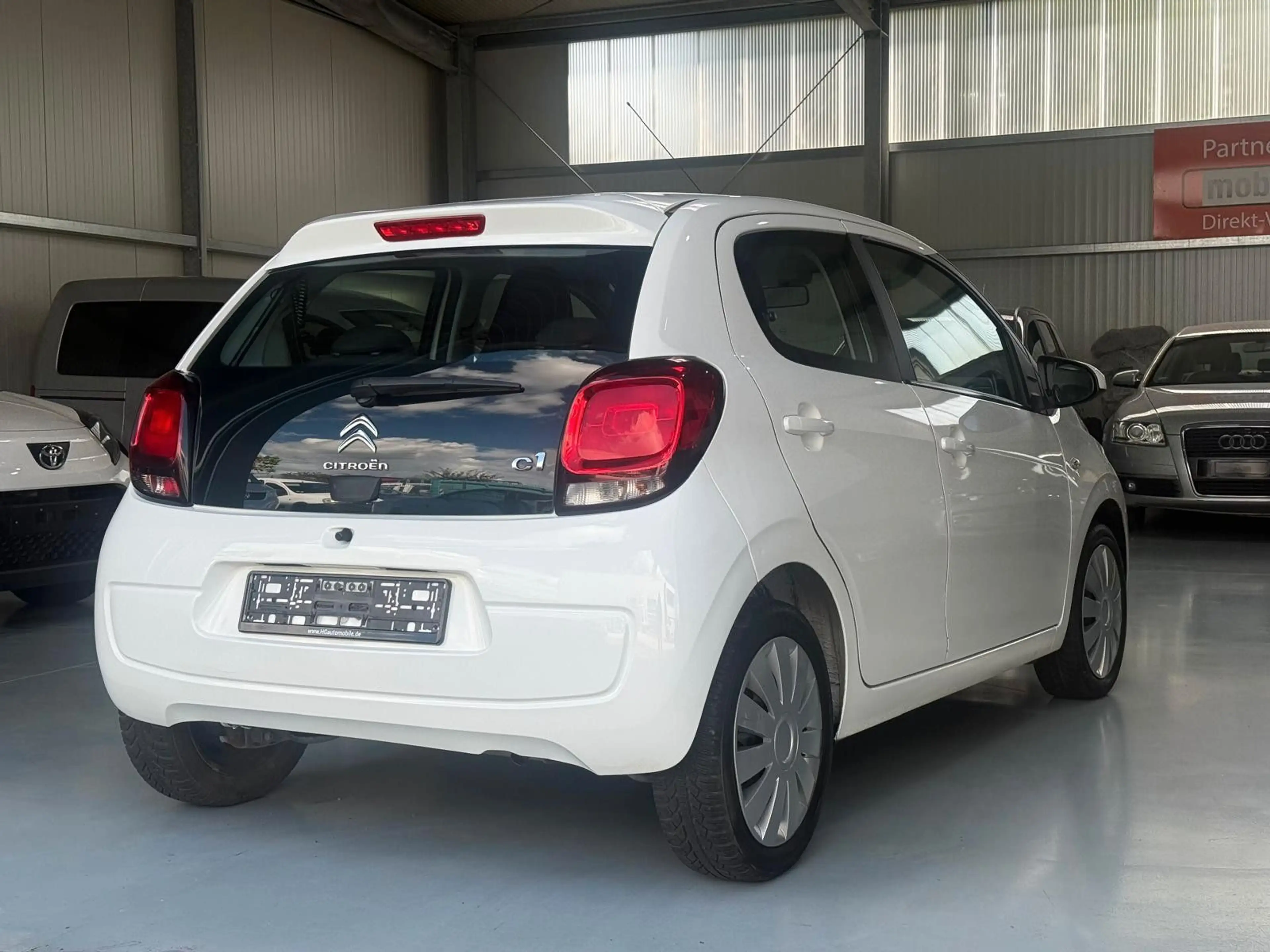 Citroen C1 Feel Automatik Klimaanlage — photo 7