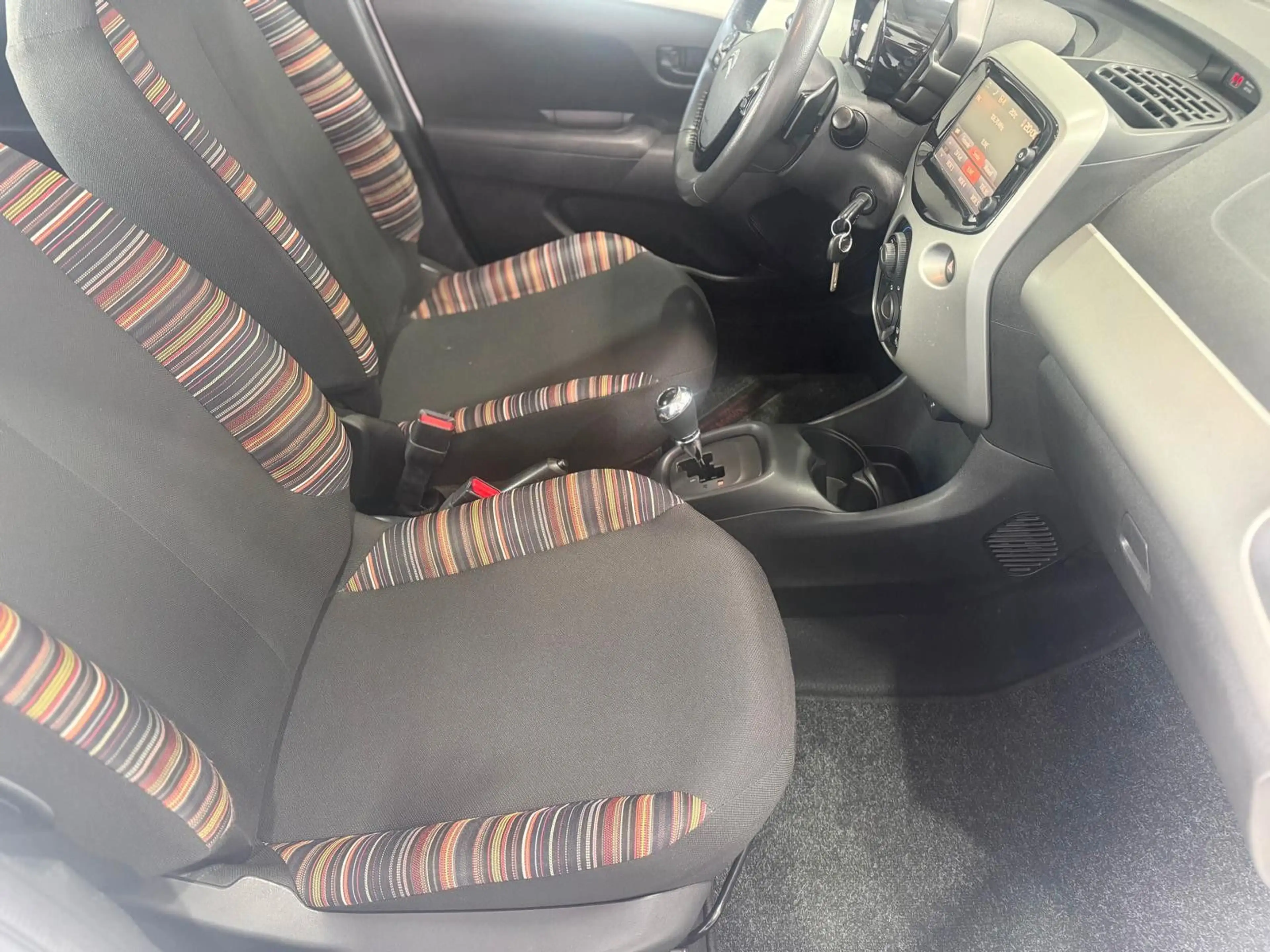 Citroen C1 Feel Automatik Klimaanlage — photo 14