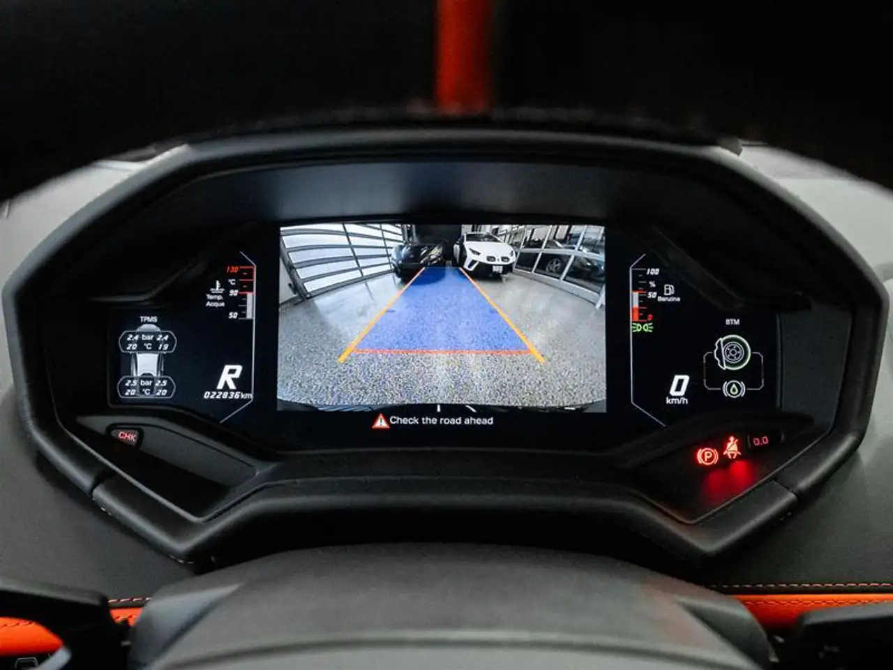 Lamborghini Huracán снимка Lamborghini Huracán