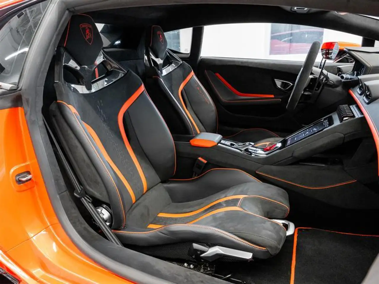 Lamborghini Huracán снимка Lamborghini Huracán