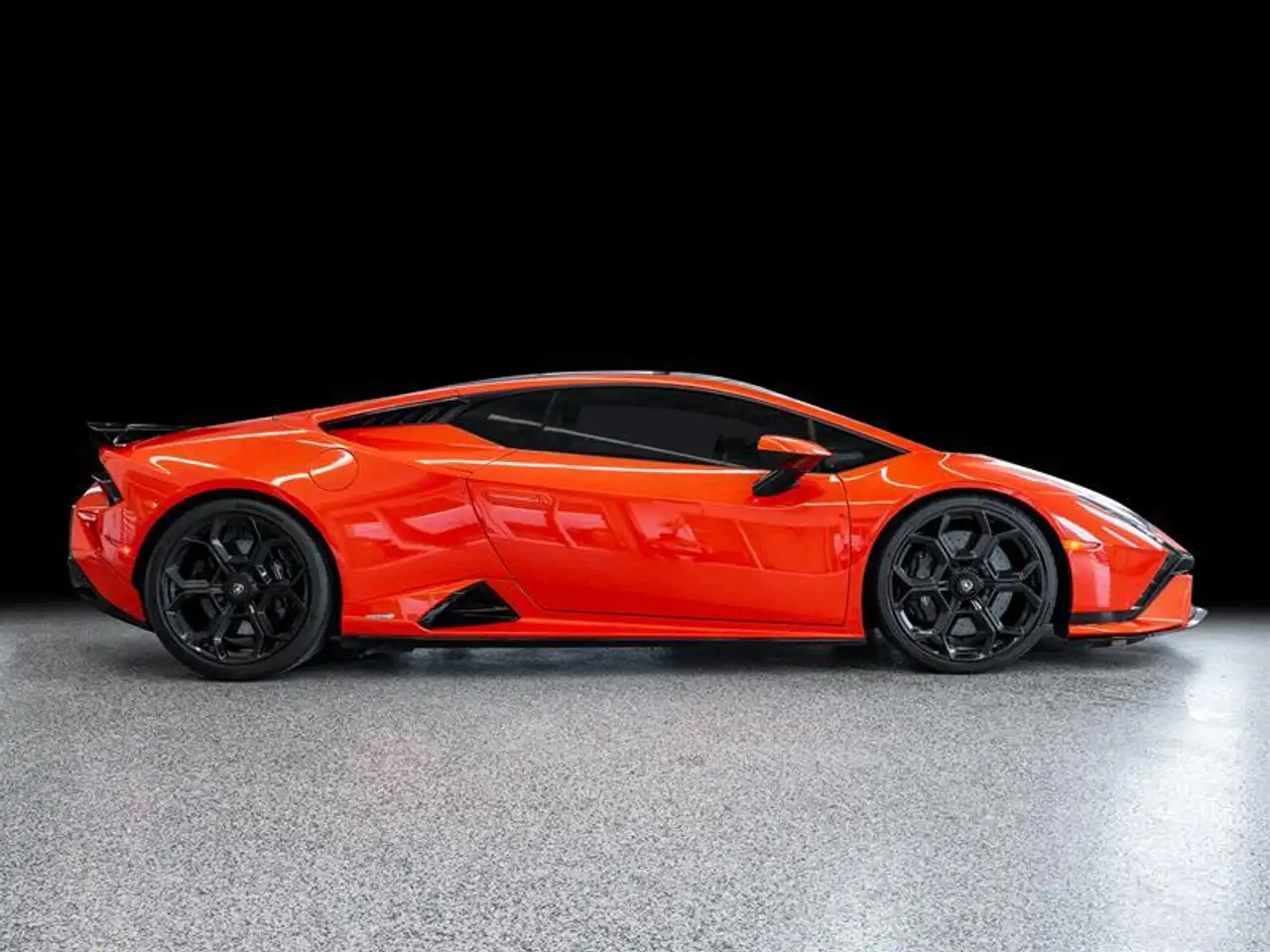 Lamborghini Huracán снимка Lamborghini Huracán
