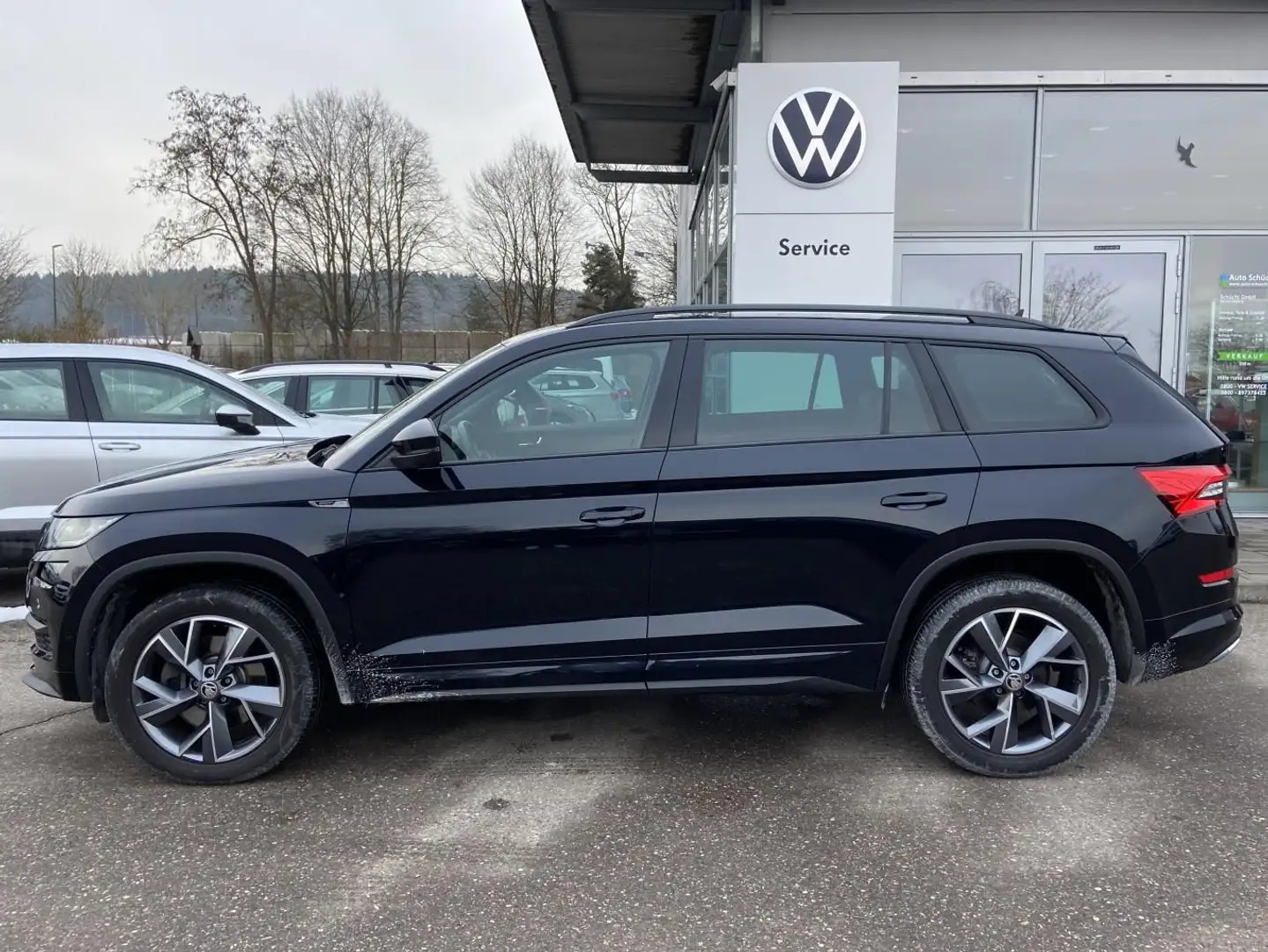 Skoda Kodiaq 2.0 TDI DSG 4x4 Sportline STANDHEIZUNG+AH Noir - 2