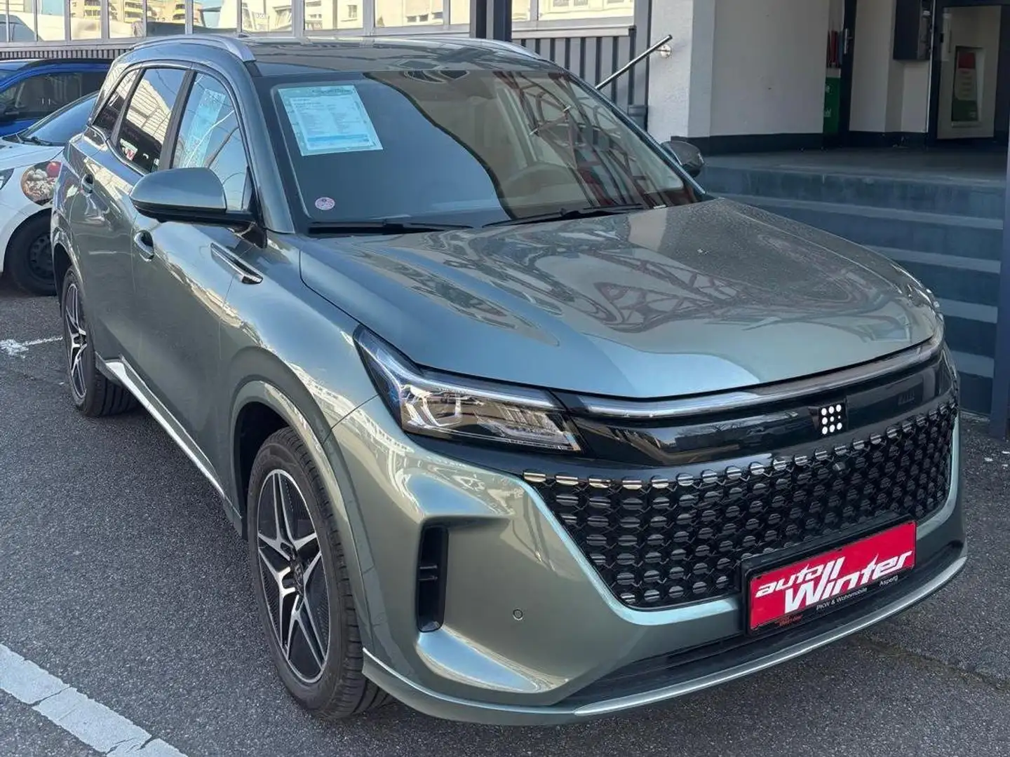 DFSK E5 Plug-in Hybrid Grün - 1