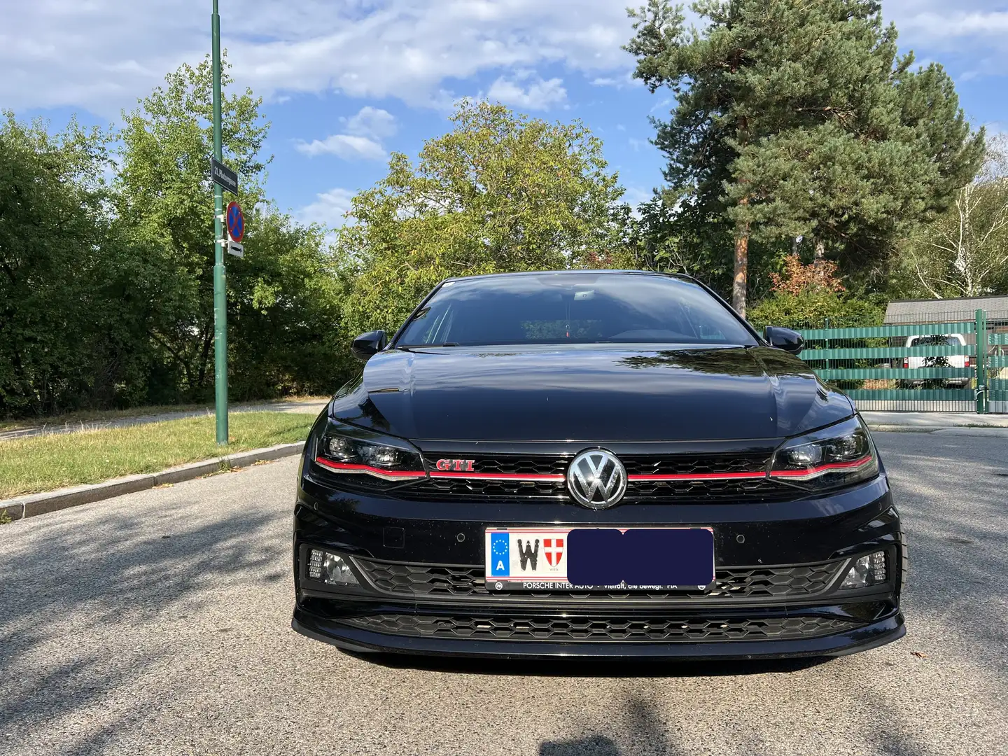 Volkswagen Polo GTI Polo 2,0 TSI GTI DSG GTI Schwarz - 1
