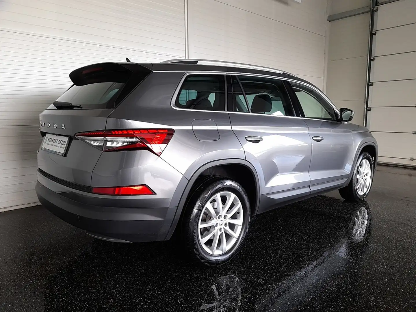 Skoda Kodiaq STYLE 2,0 TDI DSG *MATRIX LED / NAVI / VIRTUELL... Grau - 2