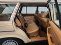 Mercedes-Benz 300 TD wagon Beige - thumbnail 42