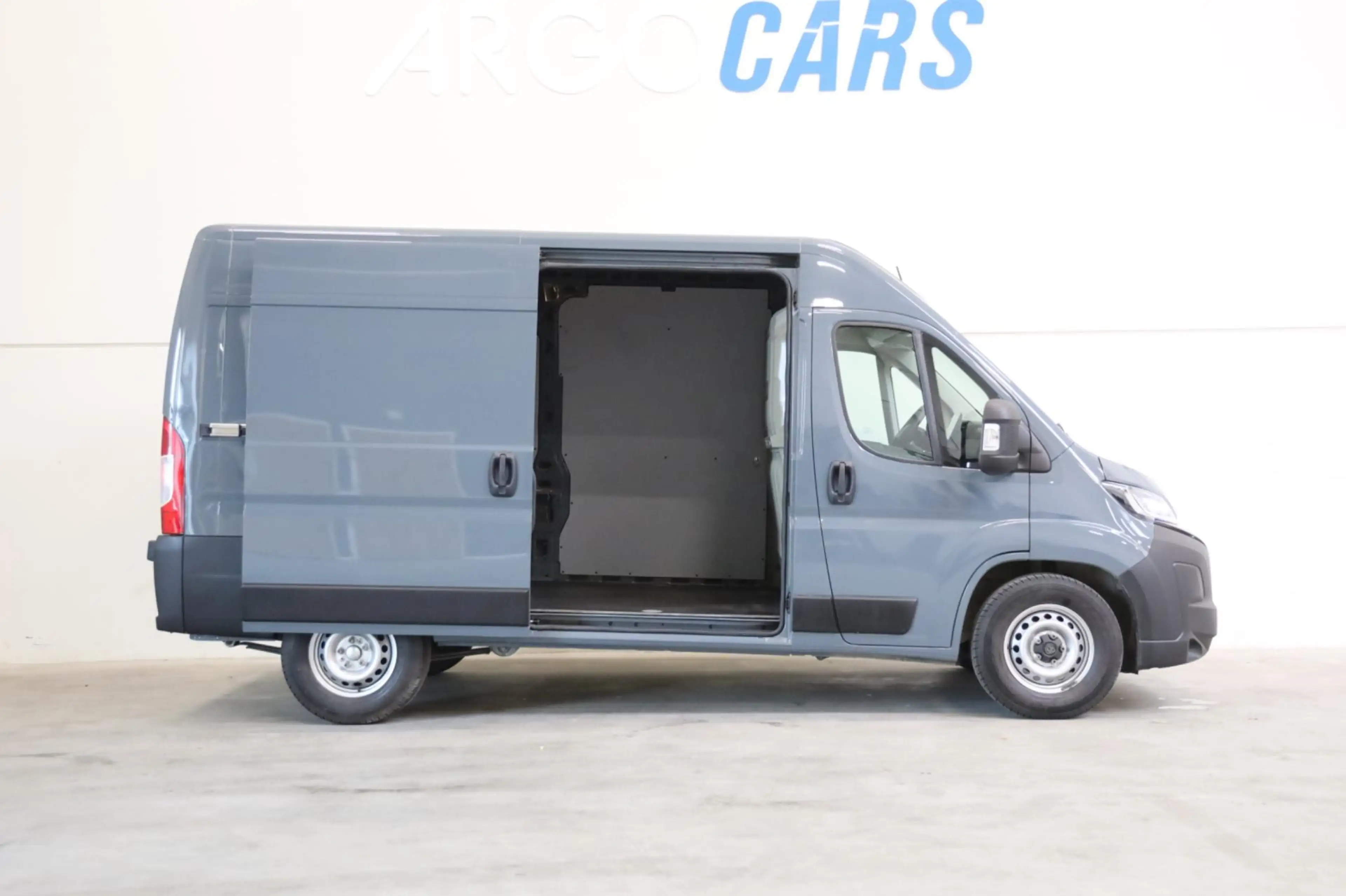 Peugeot Boxer 2.2 BlueHDi 180PK AUTOMAAAT LED CLIMA L2/H2 3.5t P — photo 3