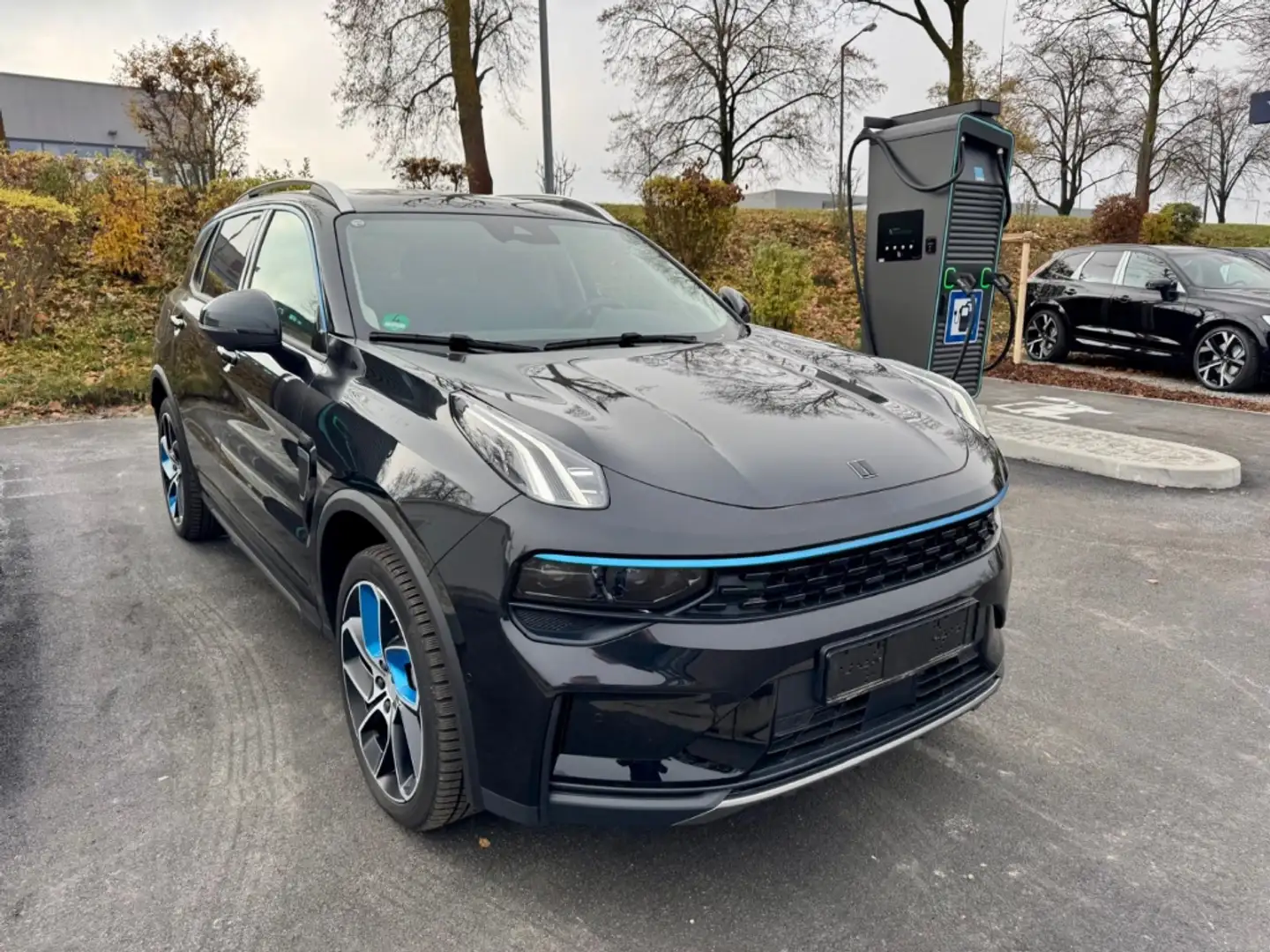 Lynk & Co 01 Lynk & Co Händler (Garantie) / TÜV Neu / Service N Noir - 2