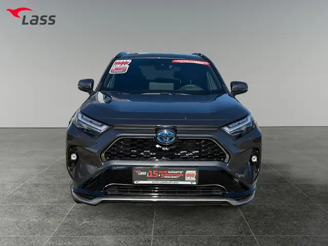 Toyota Rav4 view 9