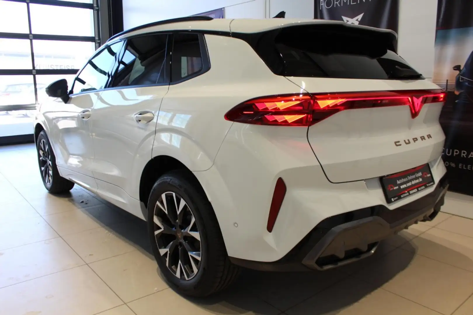 CUPRA Terramar 1.5 eTSI DSG AHK+SENNHEISER+ACC+DINAMICA Klima Weiß - 2