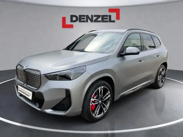 BMW iX1 xDrive30 U11 Ansicht 1