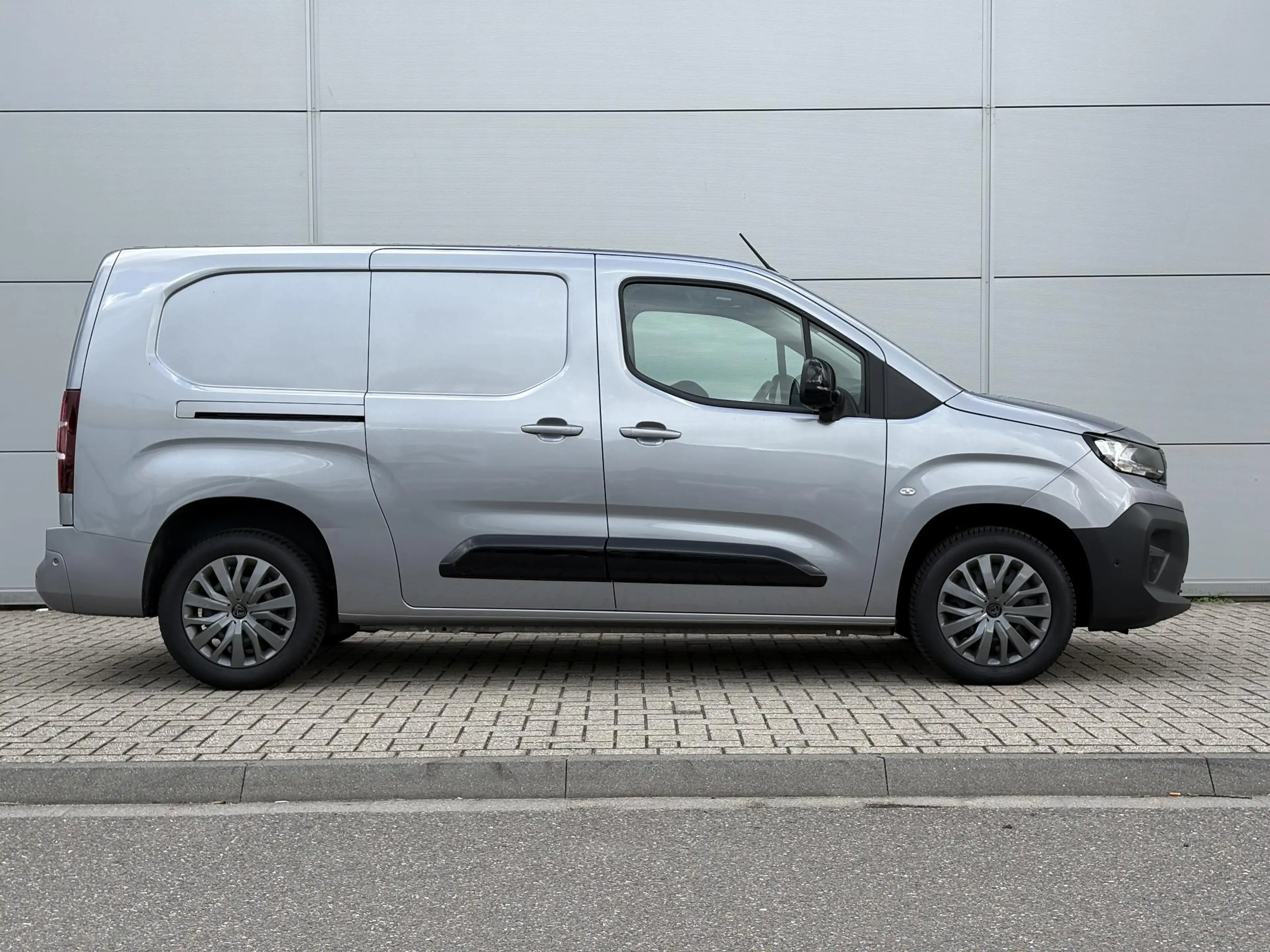 Peugeot Partner 1.5 BlueHDi 130 EAT8 S&S L2 | Automaat | Camera | — photo 7