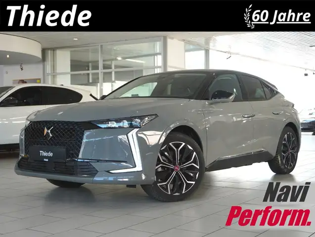 DS Automobiles DS 4 main image