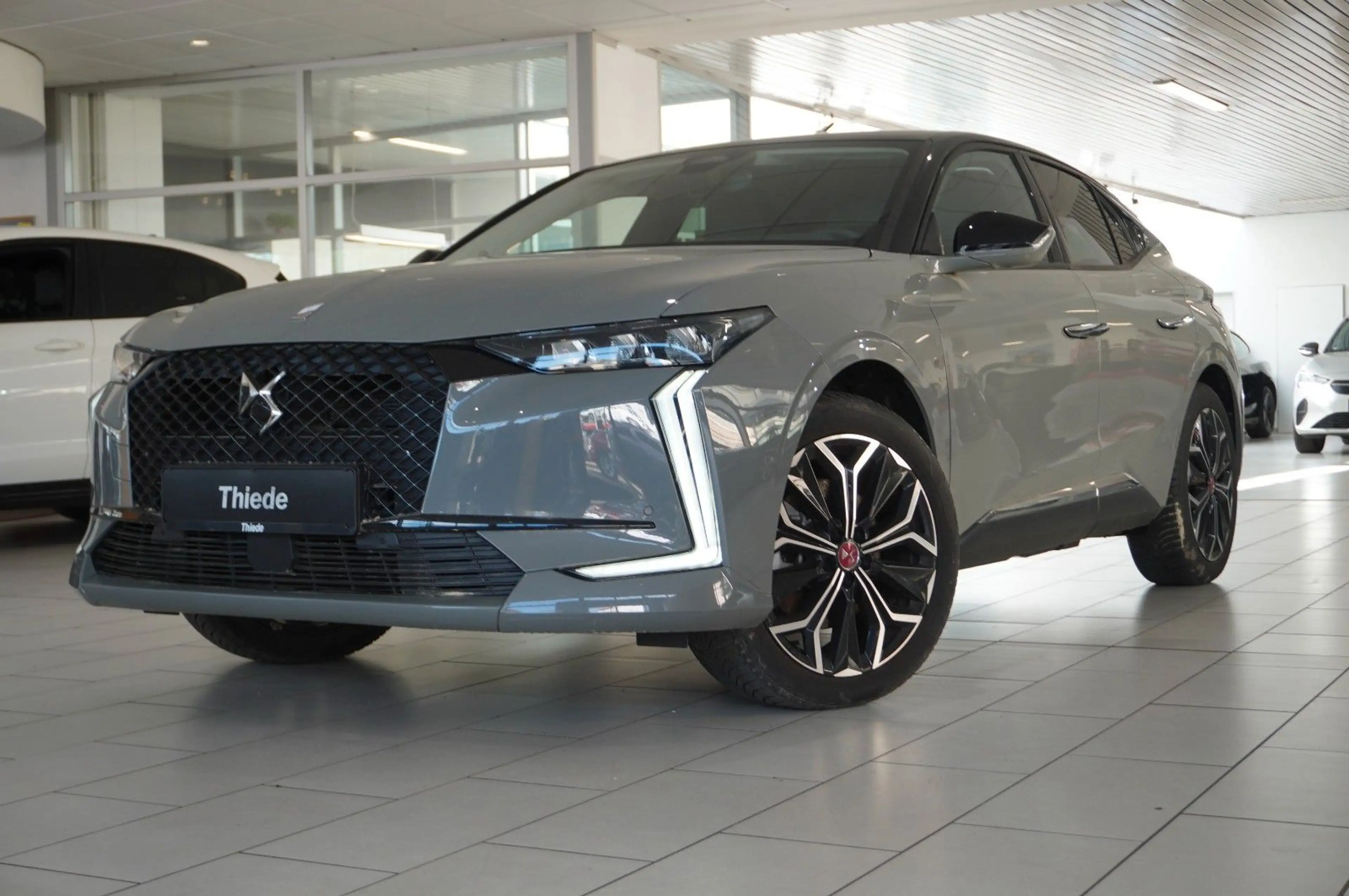 DS Automobiles DS 4 DS 4 E-Tense PERFORM. LINE PHEV NAVI/LED/SHZ — photo 4