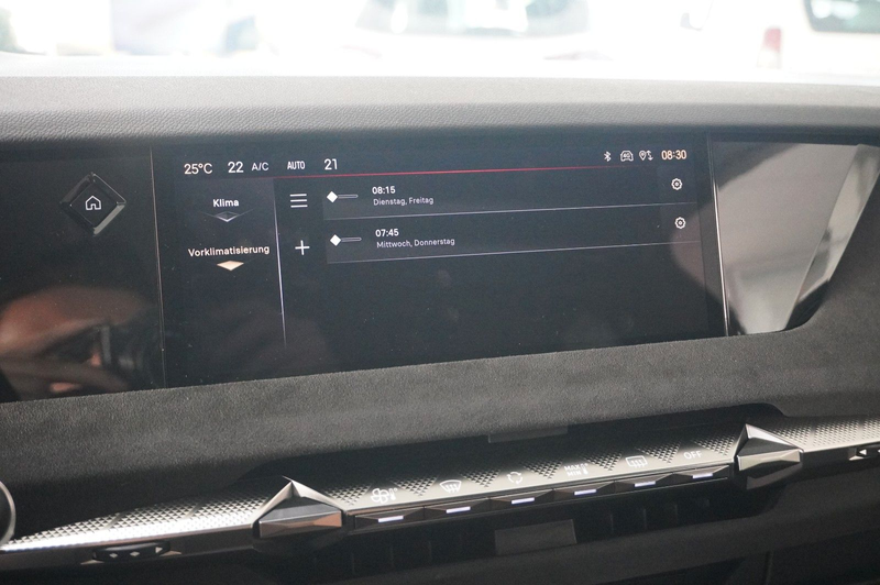 DS Automobiles DS 4 DS 4 E-Tense PERFORM. LINE PHEV NAVI/LED/SHZ — photo 31