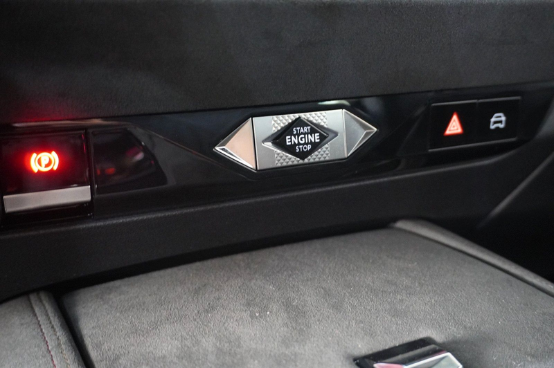 DS Automobiles DS 4 DS 4 E-Tense PERFORM. LINE PHEV NAVI/LED/SHZ — photo 33