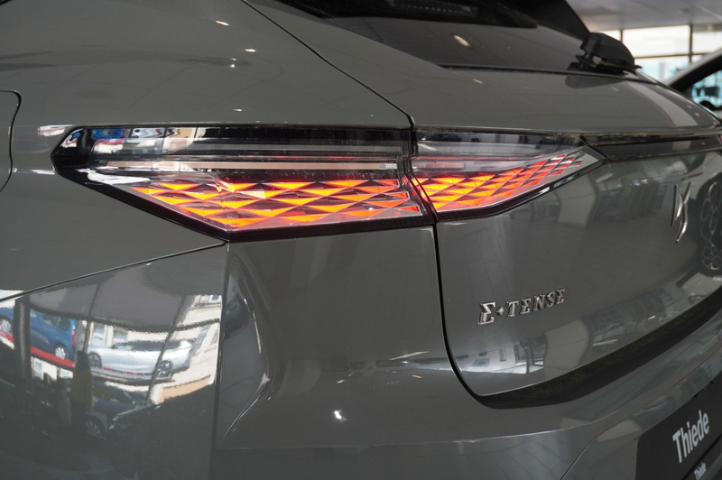DS Automobiles DS 4 DS 4 E-Tense PERFORM. LINE PHEV NAVI/LED/SHZ — photo 11