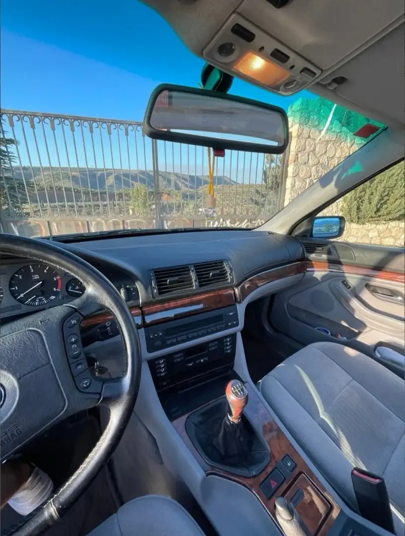BMW 525 tds - 1