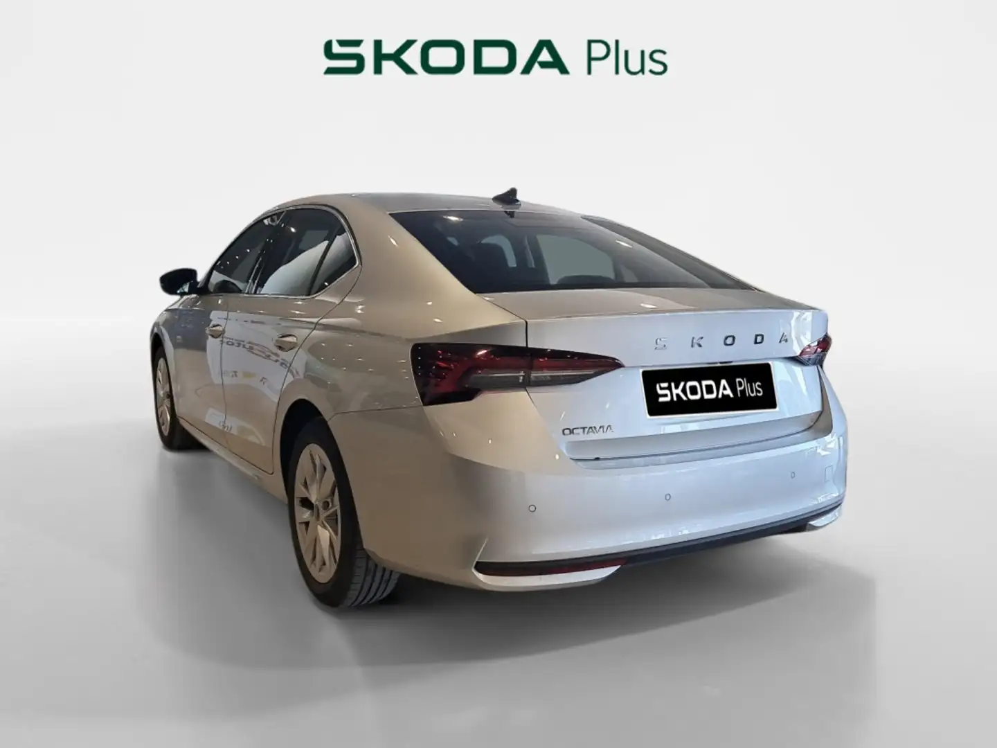 Skoda Octavia DESIGN 1,5 TSI M-HEV 110 KW (150 CV) DSG 7 VEL. - 2