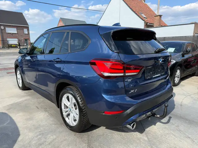 BMW X1 view 7