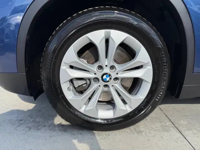BMW X1 view 13