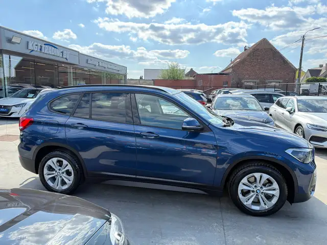 BMW X1 view 4