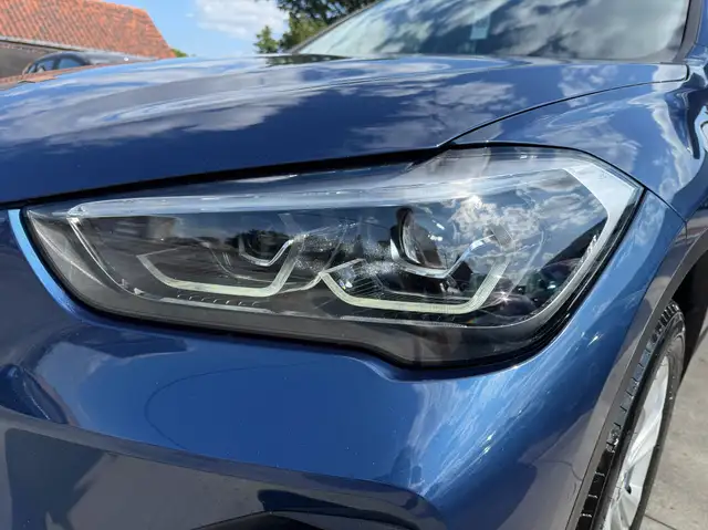 BMW X1 view 11