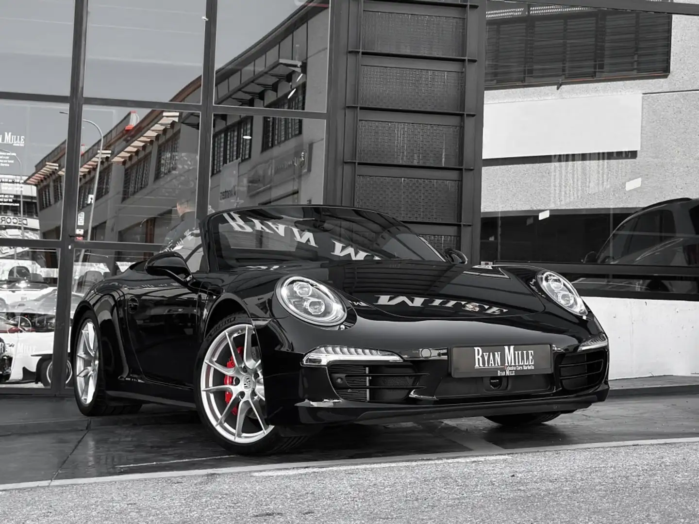 Porsche 991 Carrera 4S Cabriolet PDK Noir - 1