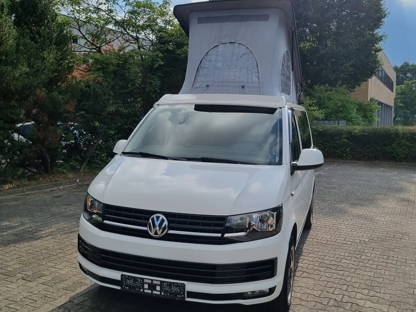 Volkswagen Bus Transpoterumbau zum Camper mit Austelldach Weiß - 1