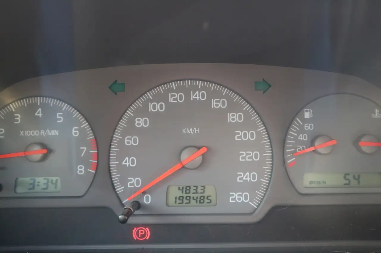 Volvo S40 1.6 SE / AIRCO / APK 7 2027 / LEES TEKST ! ! !, foto 2