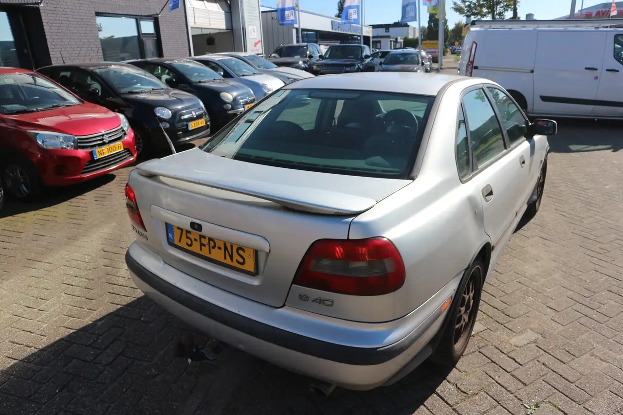 Volvo S40 1.6 SE / AIRCO / APK 7 2027 / LEES TEKST ! ! !, foto 9