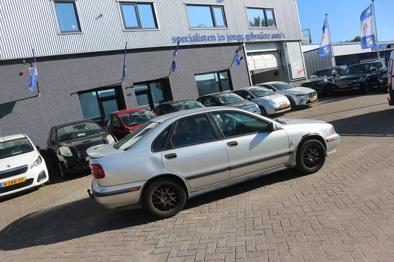 Volvo S40 1.6 SE / AIRCO / APK 7 2027 / LEES TEKST ! ! !, foto 3