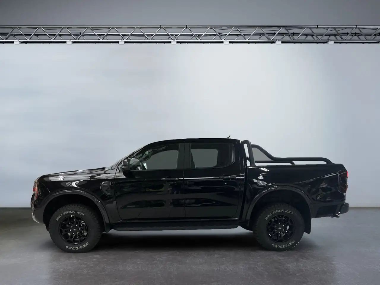 Ford Ranger Tremor 2.0 Ecoblue Manuelles Laderaumrollo 3
