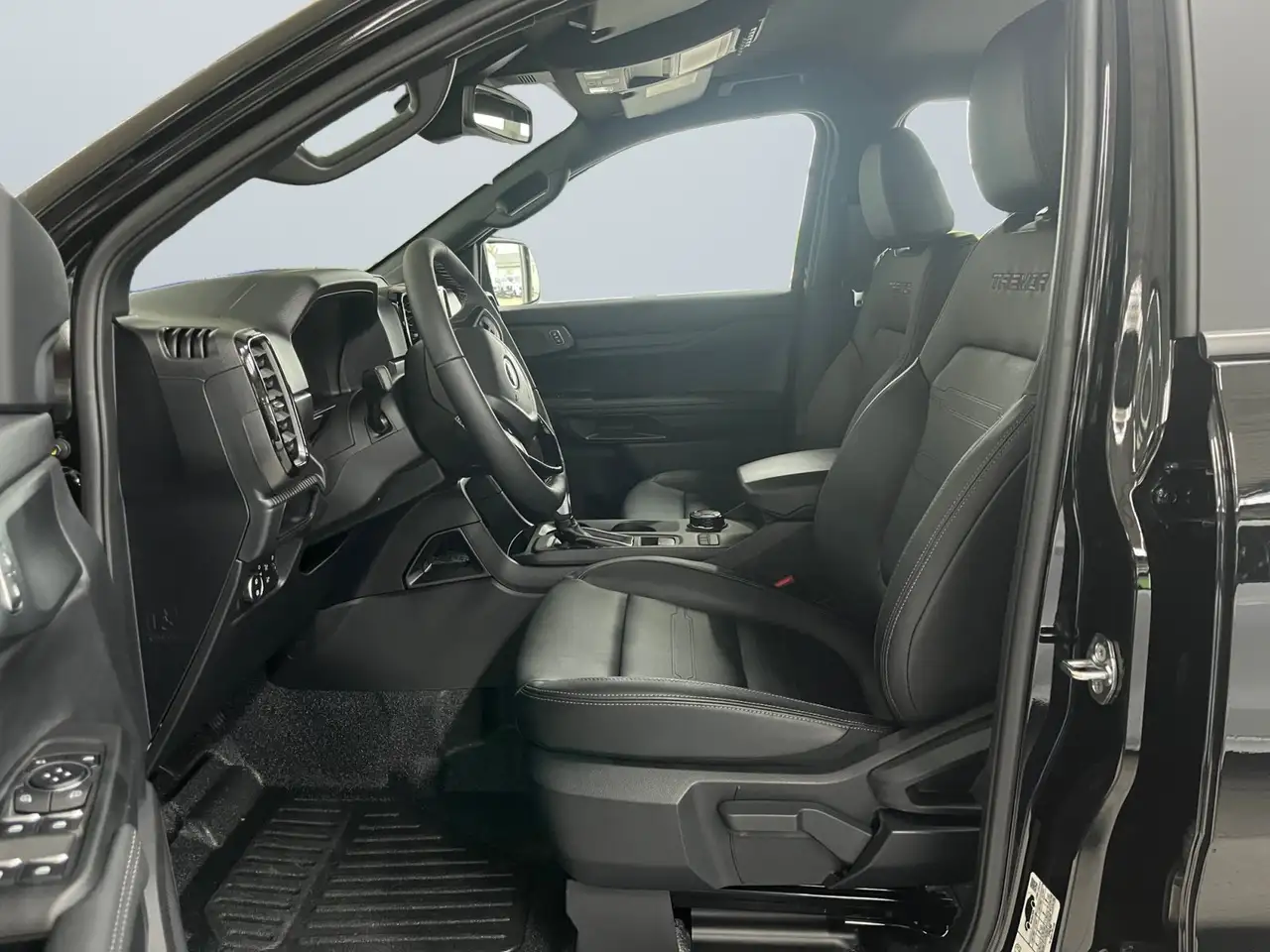 Ford Ranger Tremor 2.0 Ecoblue Manuelles Laderaumrollo 7