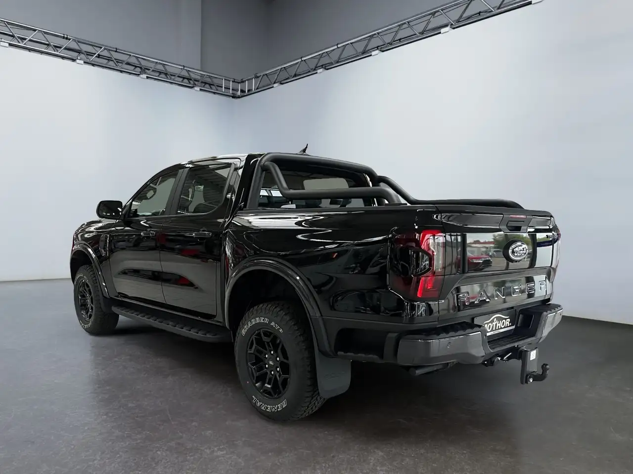 Ford Ranger Tremor 2.0 Ecoblue Manuelles Laderaumrollo 4